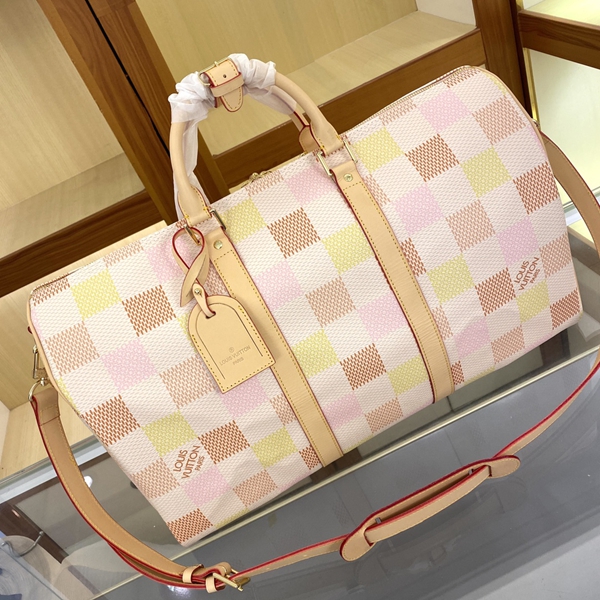 ルイヴィトンバッグ側面デザイン